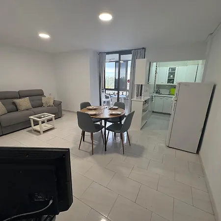 Torre Marina Apartment *